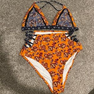 Cupshe Bikini Set